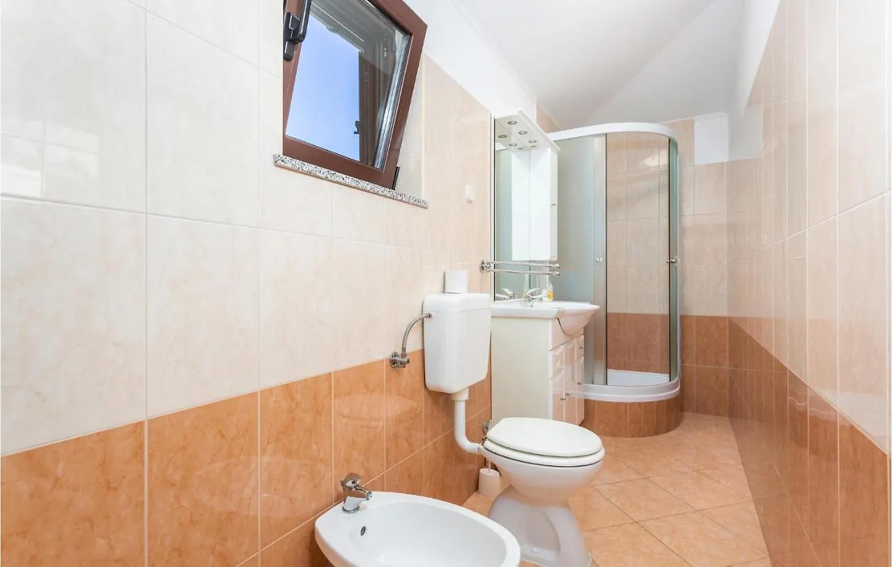 Nice Apartment In Jurandvor With Wifi 0*,  Chorwacja