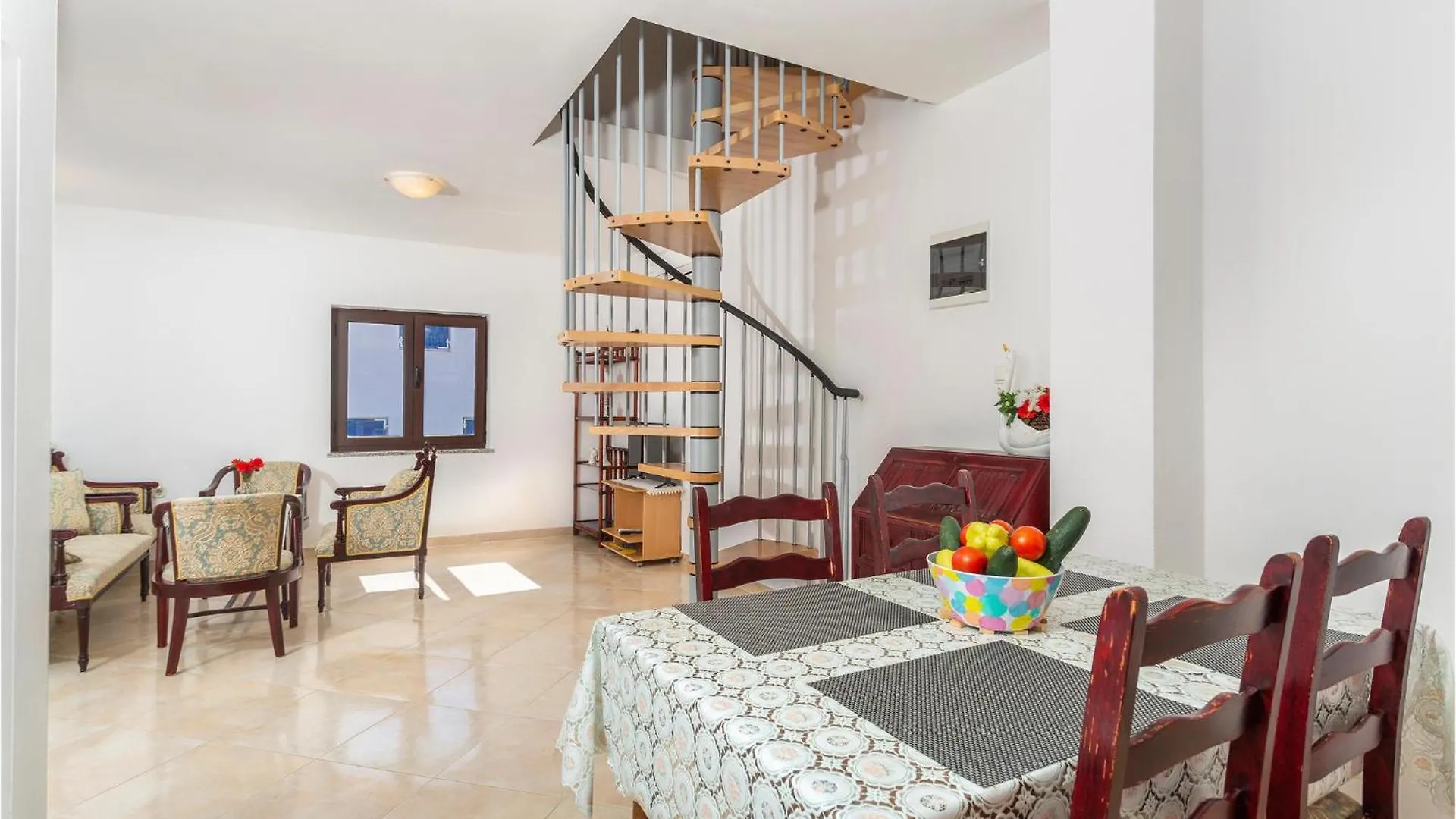 Nice Apartment In Jurandvor With Wifi